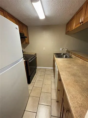 9002 Morrison Rd — Photo 4