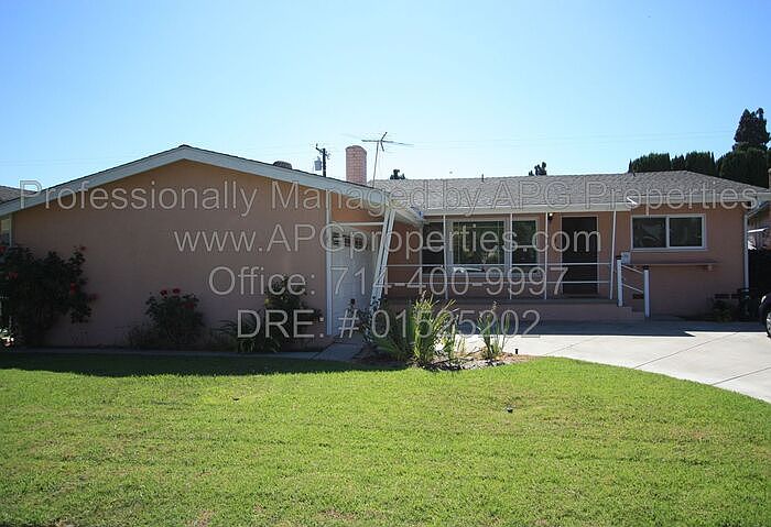 1st image of 211 S Loma Linda Dr