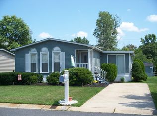303 Osprey Dr, Mount Laurel, NJ 08054