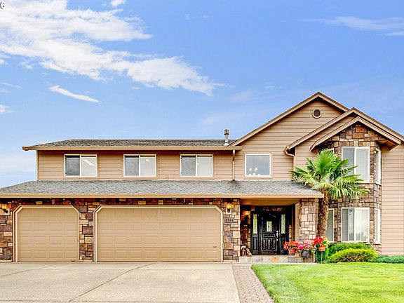 2nd image of 3516 NE 165th Ct