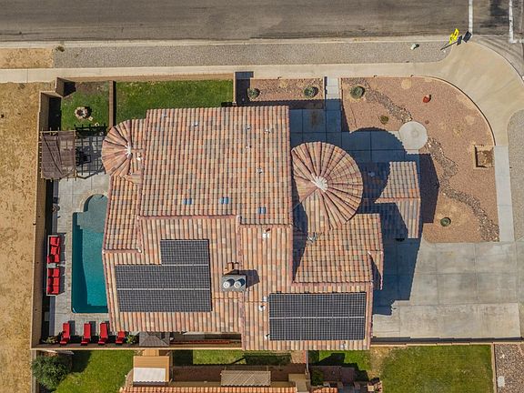 4th image of 26394 Corona Dr