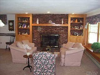 3rd image of 1333 Waverly Ave