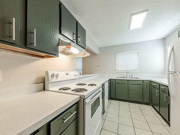 5th image of 3707 Buffalo Springs Trl APT 204