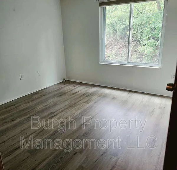 27708 Evergreen Run — Photo 13