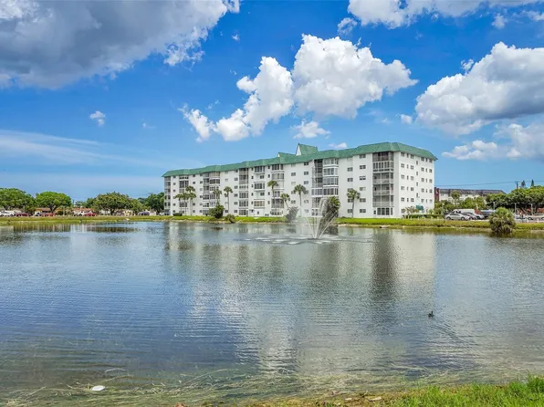 4751 NW 21st Street #103, Lauderhill, FL 33313