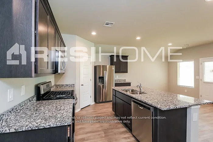 4 bed, 2.0 bath, 1810 sqft, $1,920 — Photo 2