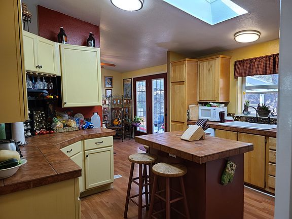 5th image of 6602 SE Manning Ln