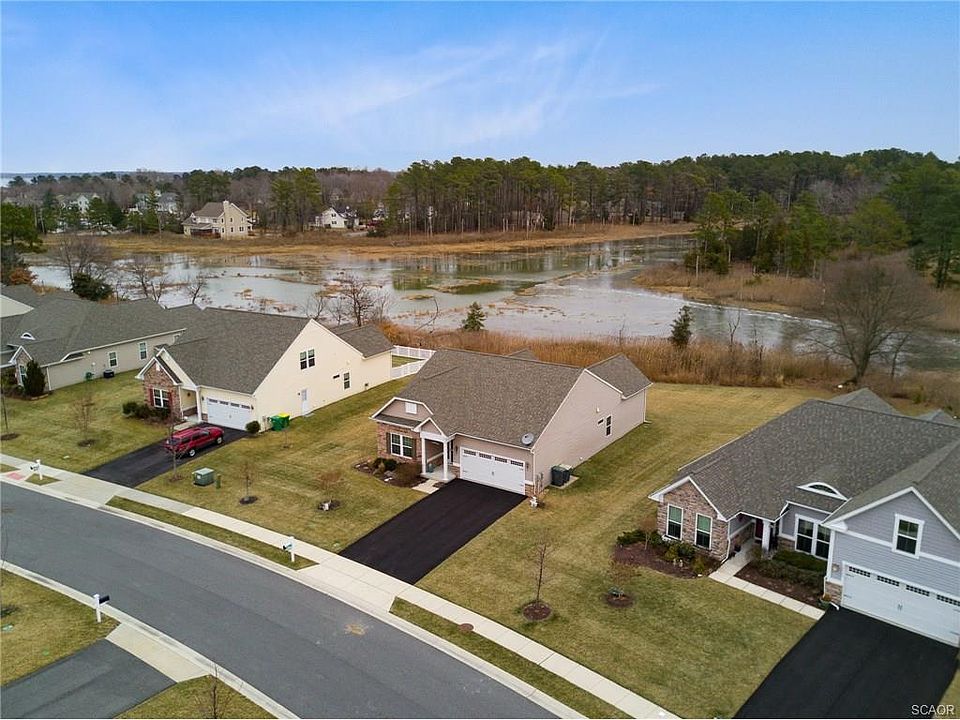 1st image of 28946 Habersham Ln
