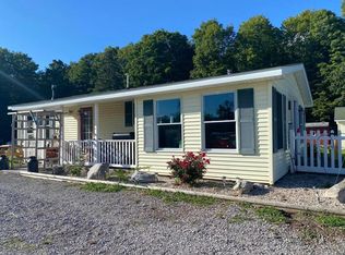 13250 Olsen Rd, Posen, MI 49776