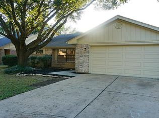 5343 Pine Cliff Dr, Houston, TX 77084