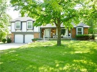 9900 Roe Ave, Overland Park, KS 66207