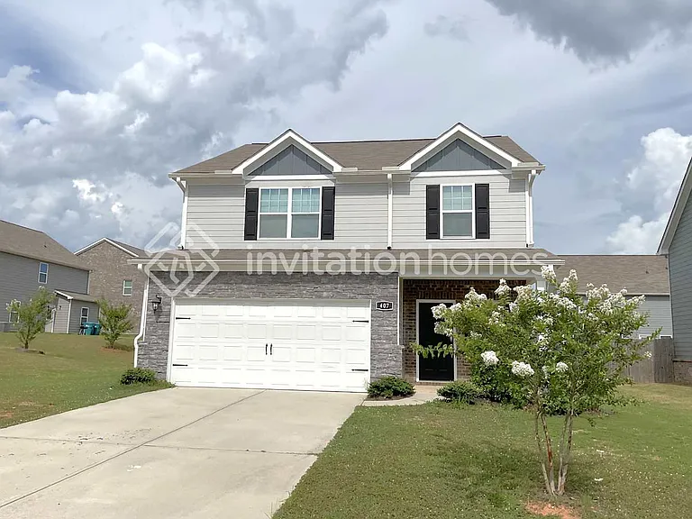 407 Vermeer Ct — Photo 1