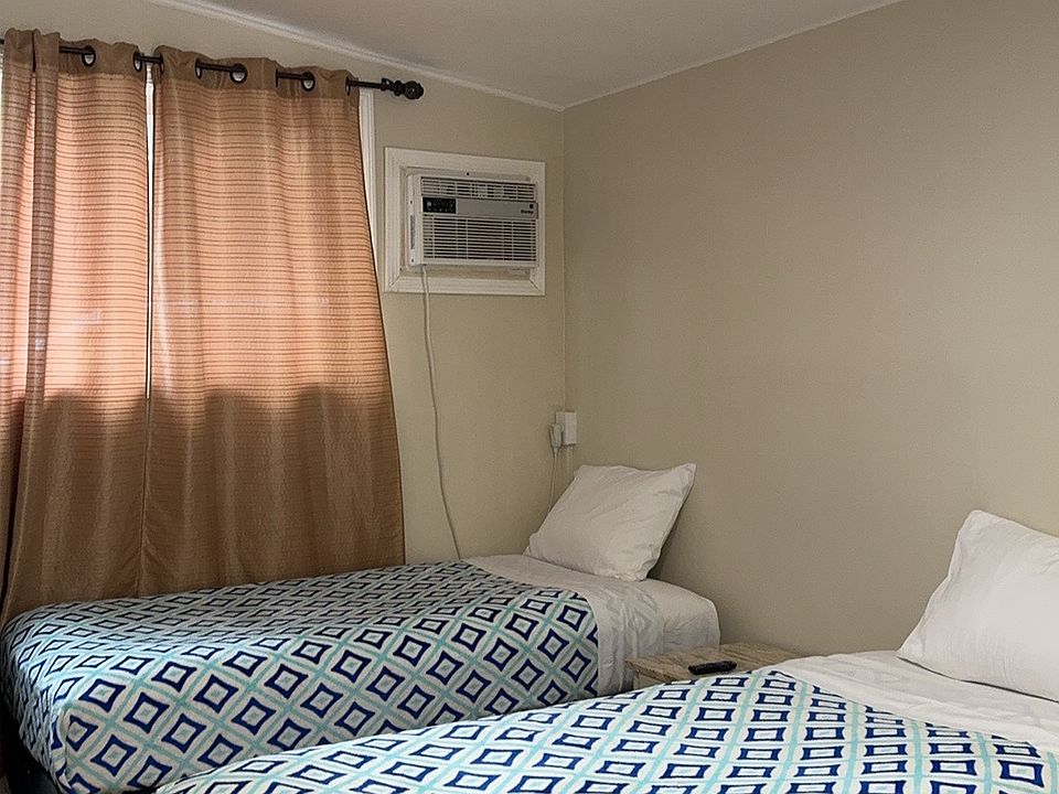 1st image of 228 Liliuokalani Ave #7