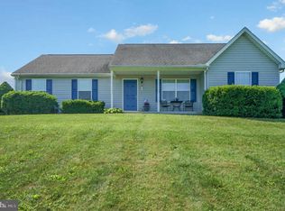 8 Heather Way, Felton, PA 17322