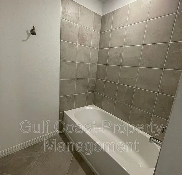 14191 Heritage Landing Blvd #1235 — Photo 18