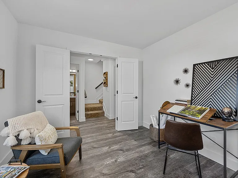Ivy Hills Living Spaces — Photo 134