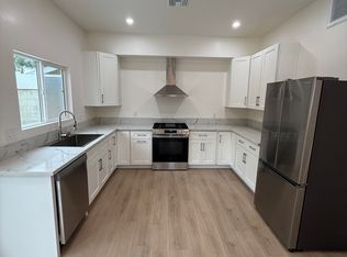13040 Terra Bella St, Pacoima, CA 91331