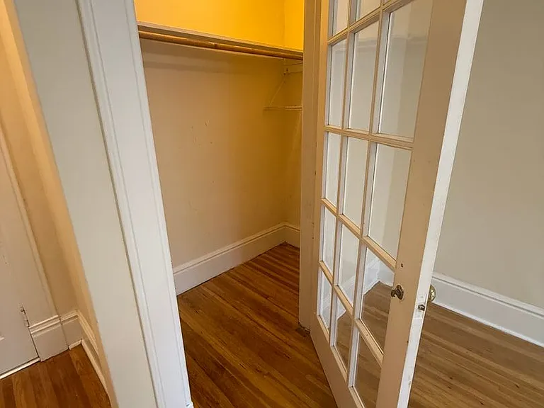 1819 W Pacific Ave — Photo 4