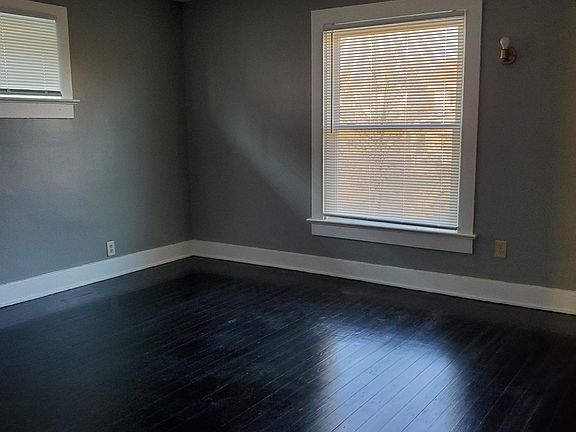 5th image of 532 Oxford Ave #532
