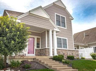 1520 Stone Creek Dr, Quincy, IL 62305