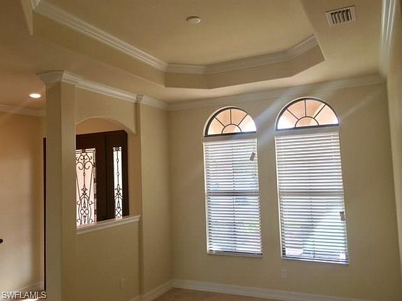 4th image of 28610 Lisburn Ct