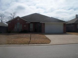 1210 Harrisonburg Ln, College Station, TX 77845