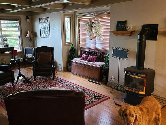 Living room- Hard Wood