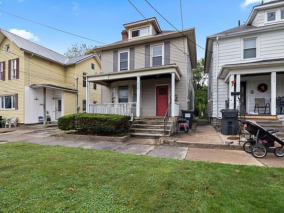 2nd image of 919 Adams St