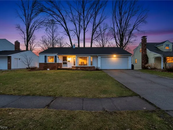 337 University Ave, Elyria, OH 44035