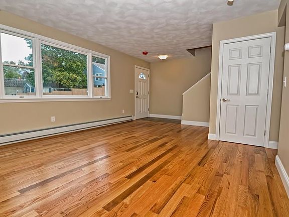 5th image of 22 Mystic Ave