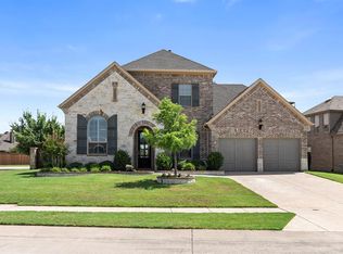 972 Highpoint Way, Roanoke, TX 76262