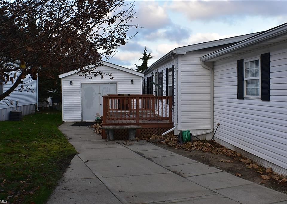 1st image of 2674 Greenbrook Dr
