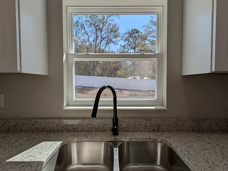 754 W Deacon Pl — Photo 16