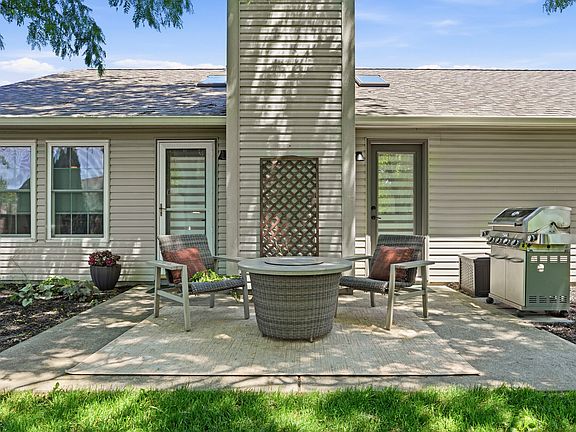 5th image of 21383 Candlewick Rd