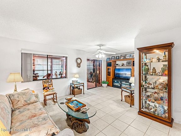 2nd image of 3212 Sand Dunes Ct