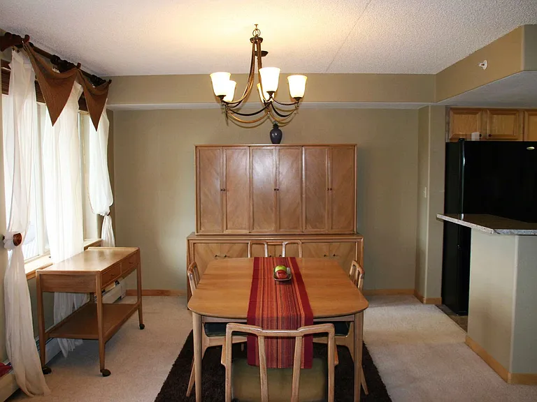 980 Lakepoint Dr #603 — Photo 9