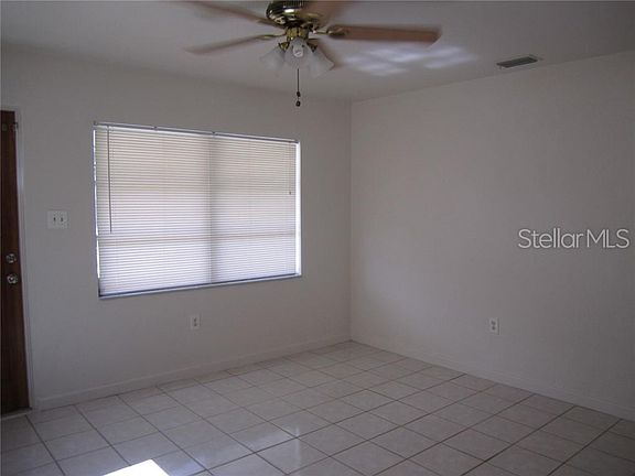 3rd image of 453 74th Ave N