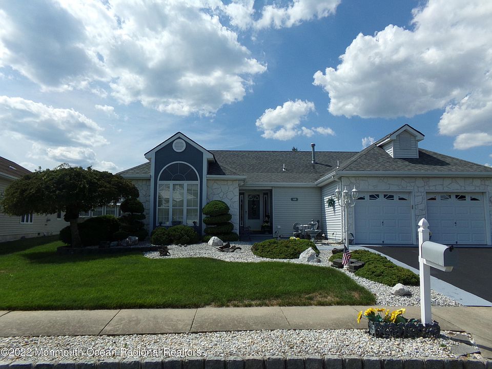 1st image of 62 Winterton Dr