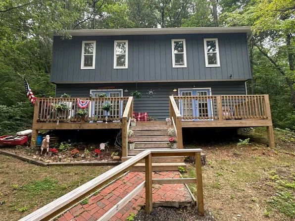 3420 Birchwood Dr, Chattanooga, TN 37406