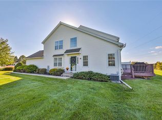 2414 Patriots Ln, Easton, PA 18040