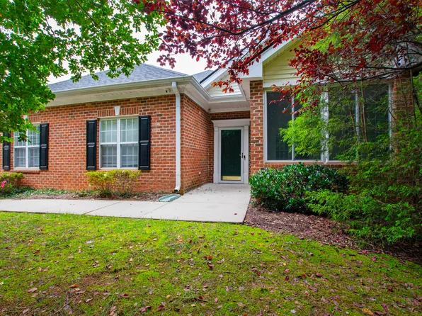 3000 Leith Meadow Ct, Cary, NC 27511