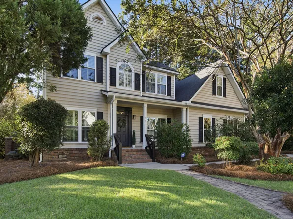 305 Glen Eagles Dr, Summerville, SC 29483