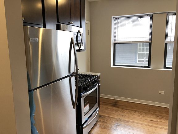 5th image of 4821 N Christiana Ave APT 1E