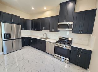 10926 Olinda St, Sun Valley, CA 91352