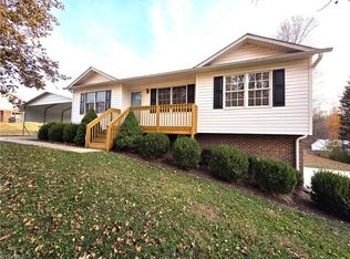 1249 Kentland Dr, King, NC 27021