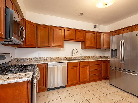 5th image of 2911 Avenida Alamosa