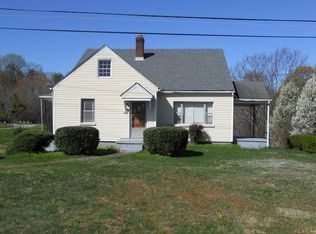 1300 Dixie Airport Rd, Madison Heights, VA 24572