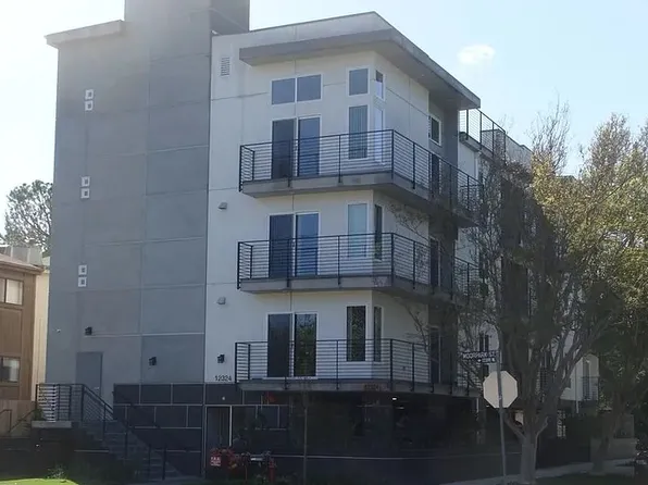 12324 Moorpark St APT 201, Studio City, CA 91604