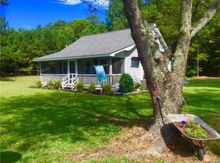 477 Horseshoe Bend Rd, Deltaville, VA 23043