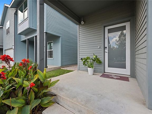 3rd image of 301 W Stassney Ln Unit 12
